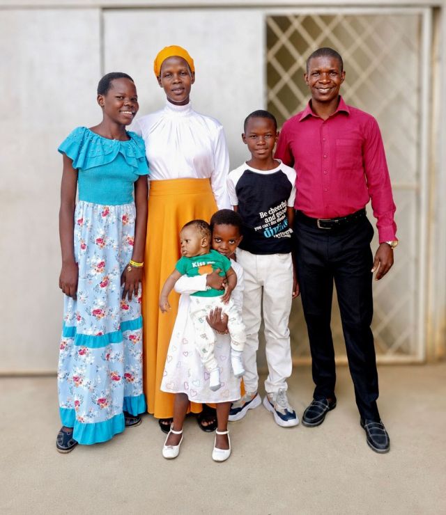 Gordon & Christine – Foster Parents